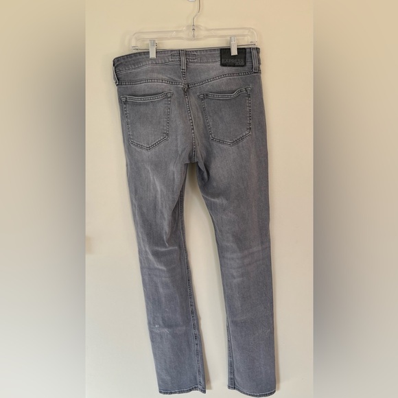 Men’s Express Slim Skinny Stretch Straight light gray jeans 32x34 - Picture 2 of 7